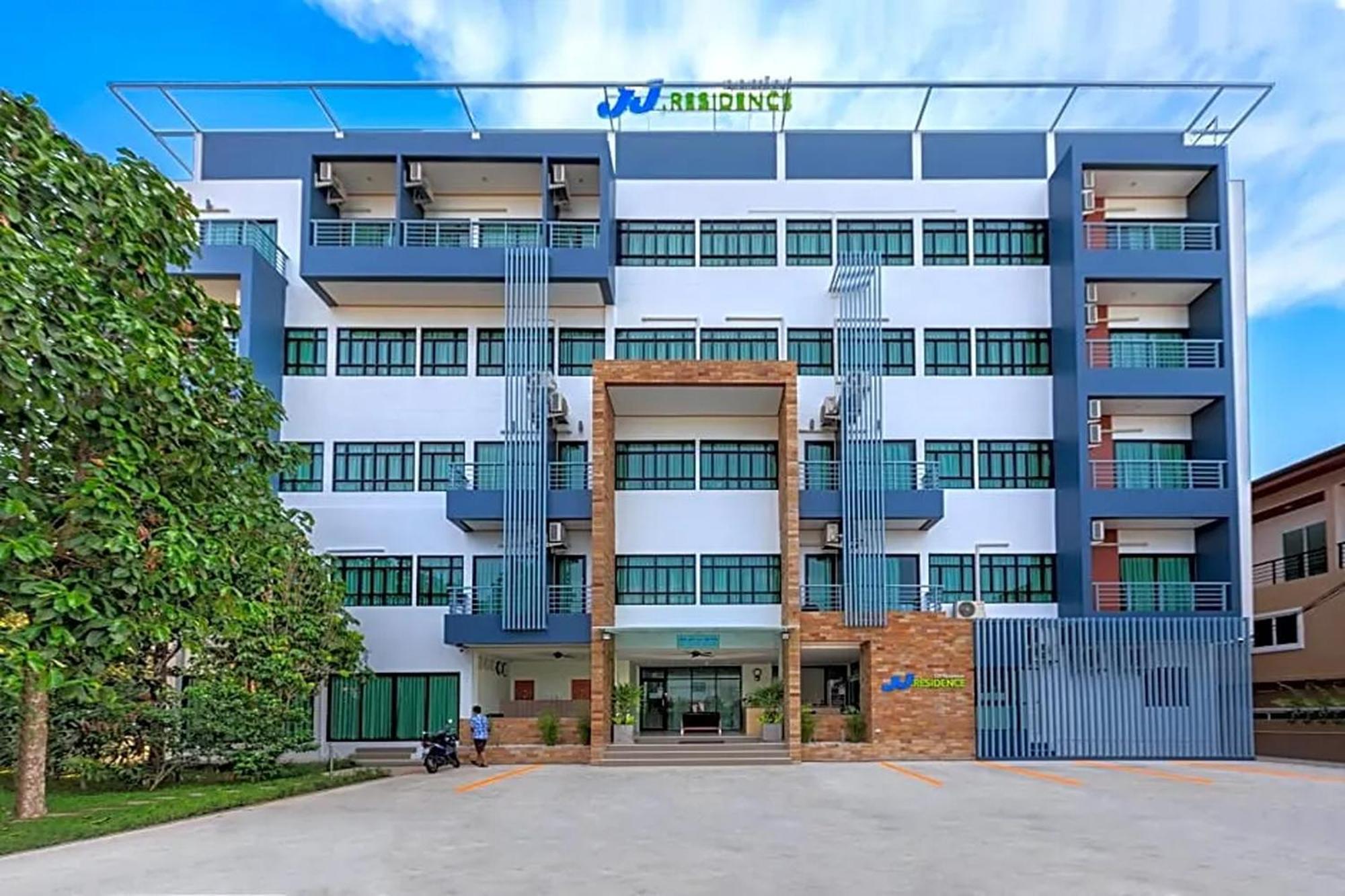 Jj Residence Phuket Town Buitenkant foto