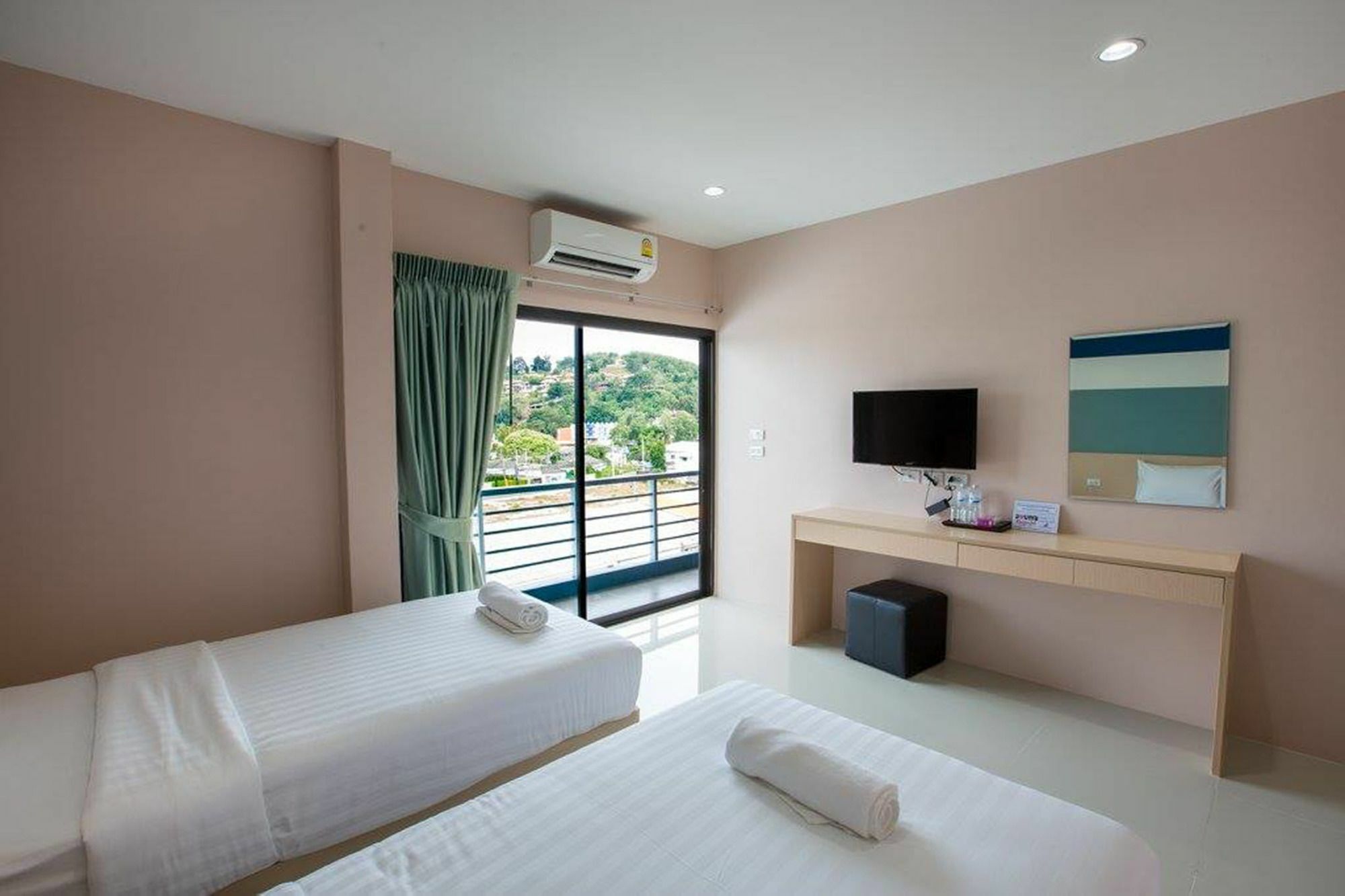 Jj Residence Phuket Town Buitenkant foto